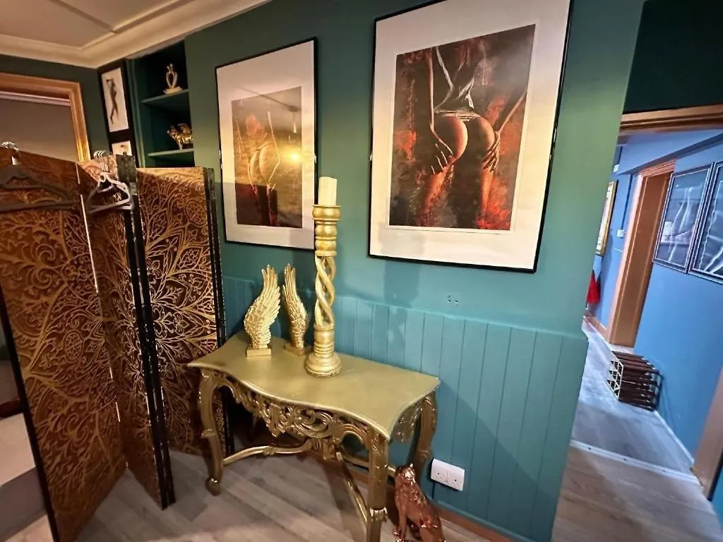 Apartment Beach House - Families, Couples, Hot Tub, Parking Bournemouth
